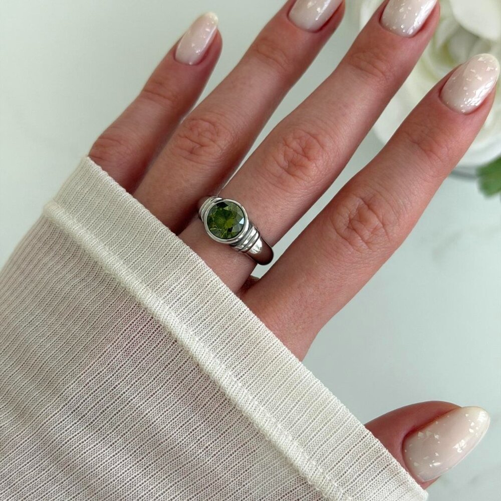 Sku0525 Silver Retro‎ Women Green Gem Stone Ring Stainless steel + gift box